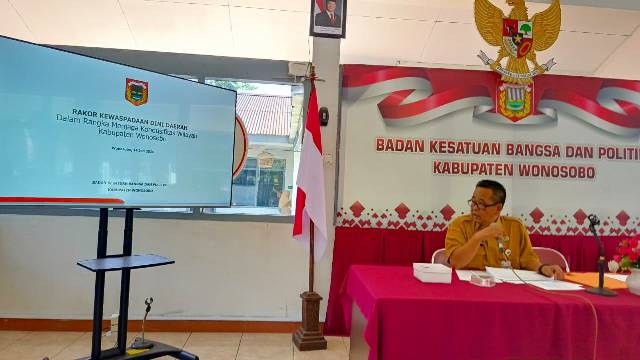 kasi-trantib-kecamatan-kejajar-hadiri-rakor-kewaspadaan-dini-daerah-untuk-menjaga-kondusivitas-wilayah
